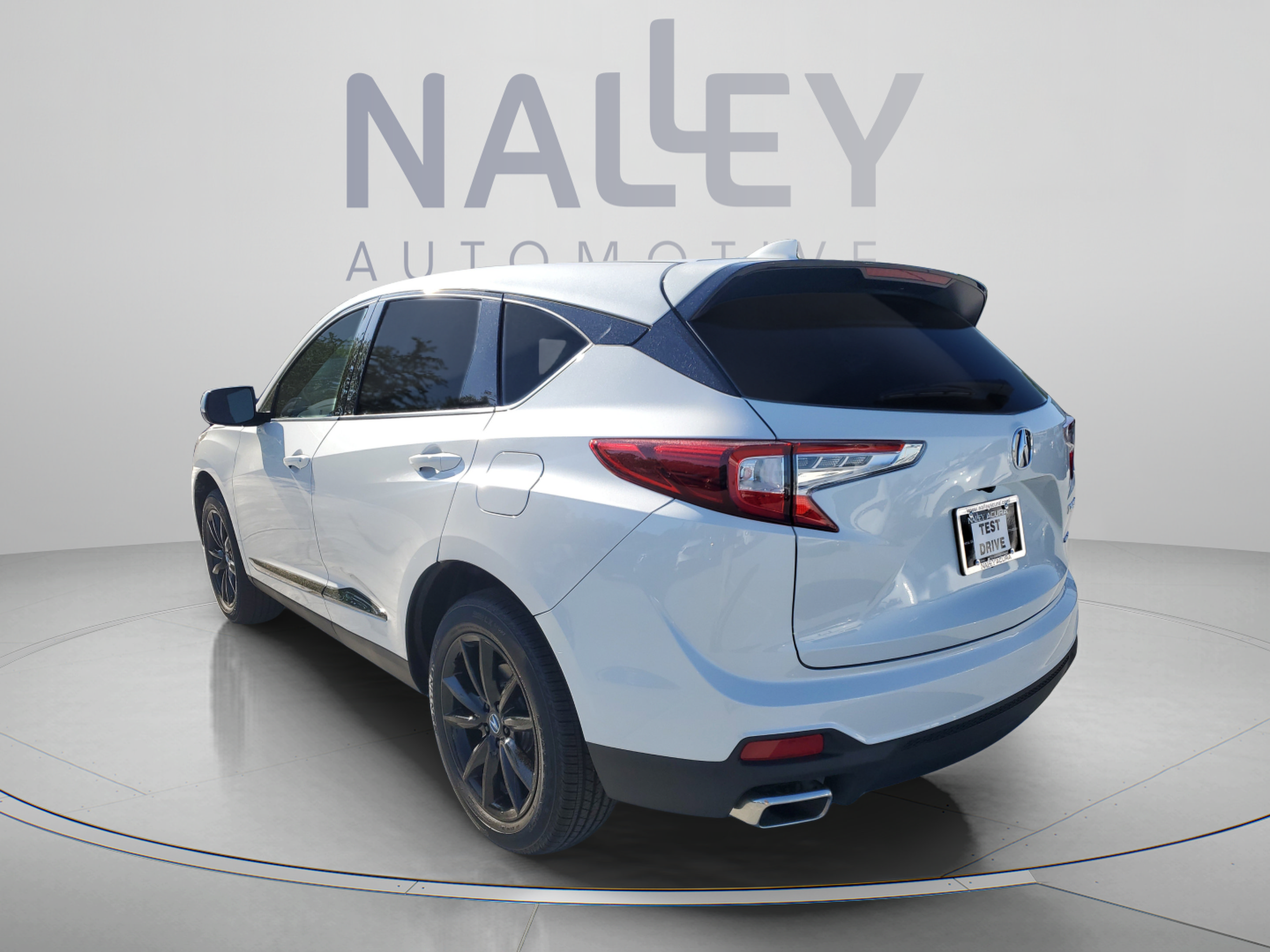 New 2026 Acura RDX SH-AWD image 2