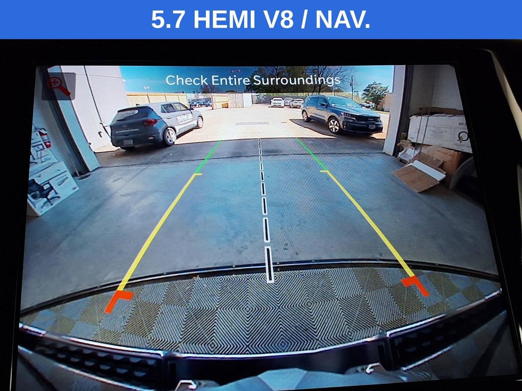 Used 2024 RAM 1500 Laramie image 13