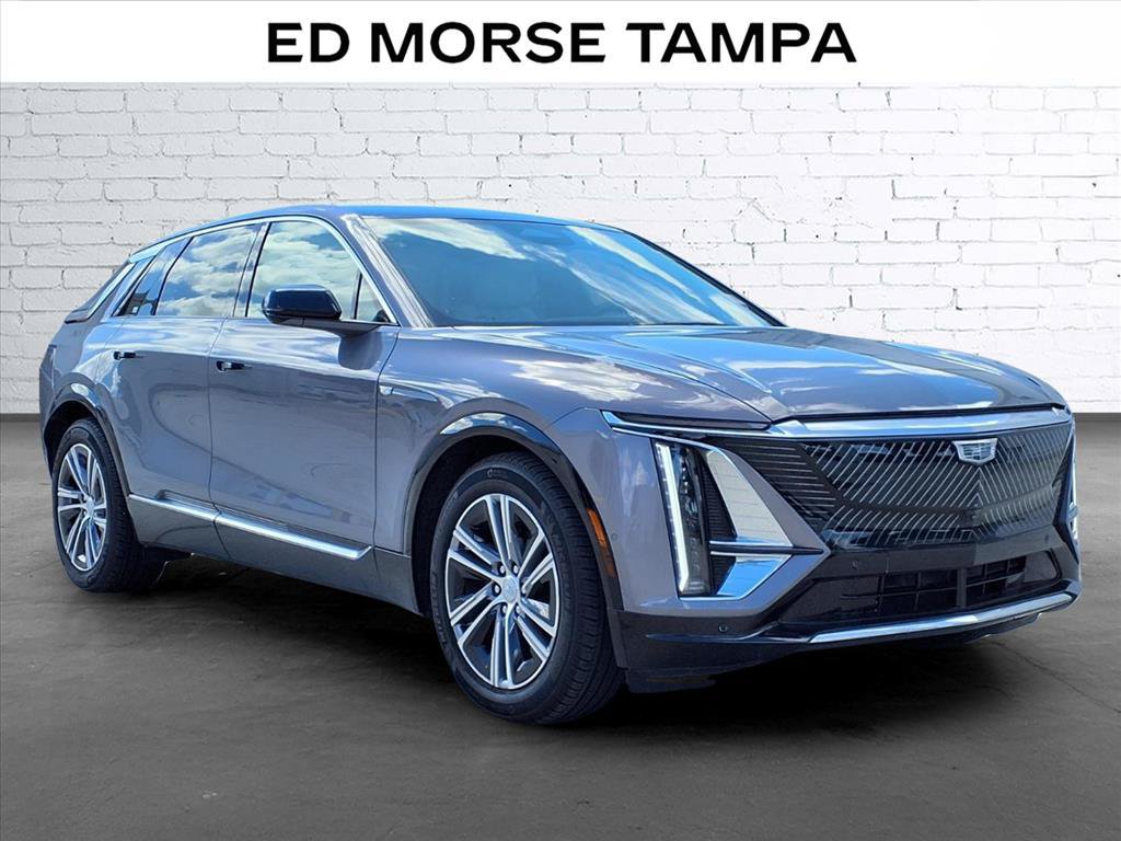 Certified 2024 Cadillac Lyriq Luxury RWD image 5