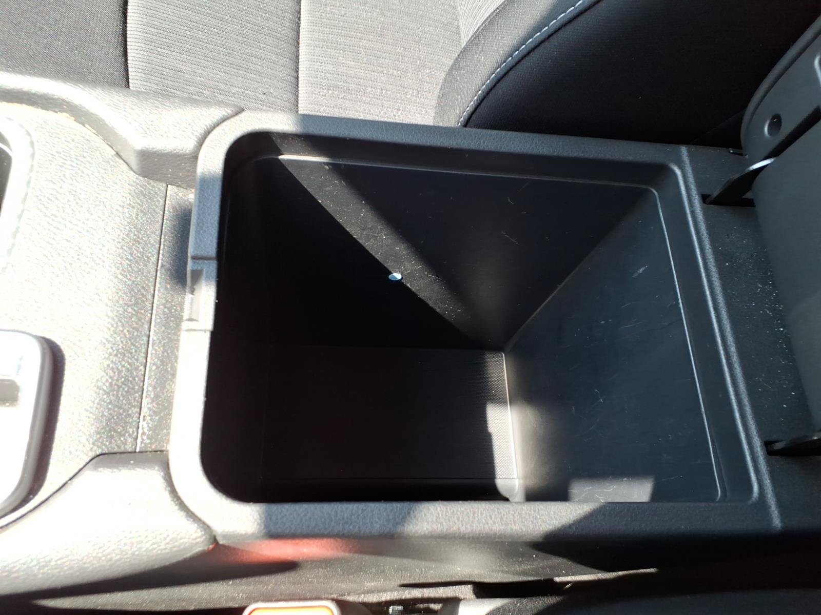 Used 2021 Nissan Sentra SV FWD image 16