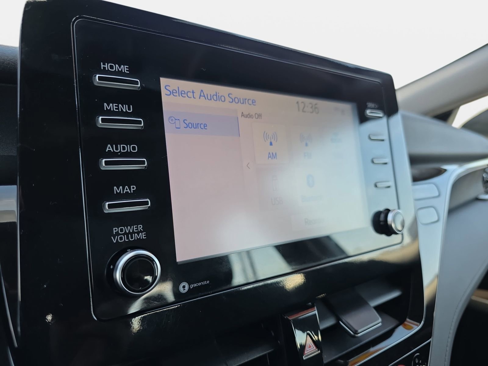 Used 2024 Toyota Camry LE w/ Convenience Package image 20