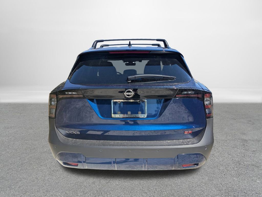New 2026 Nissan Kicks SR w/ Illumination Package image 4