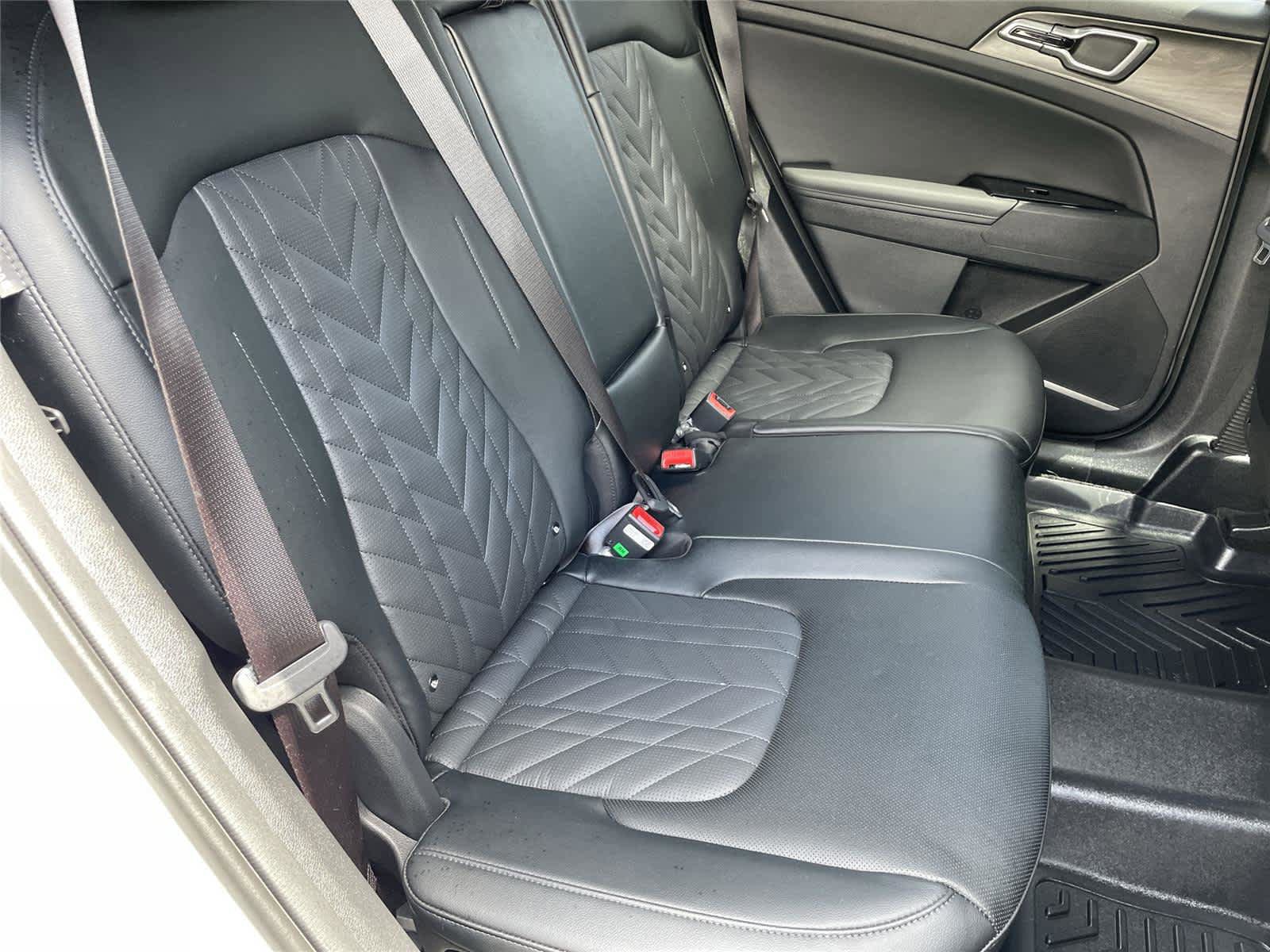 Used 2025 Kia Sportage X-Line w/ Premium Package AWD/4WD image 17