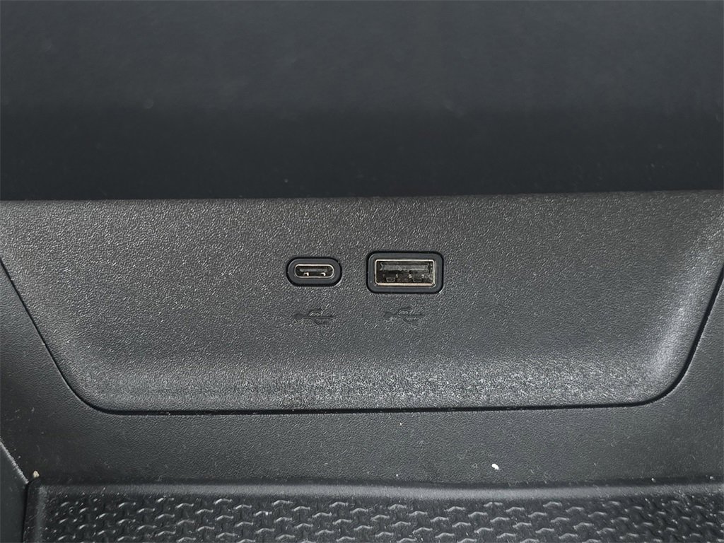 Certified 2025 Chevrolet Equinox LT image 25