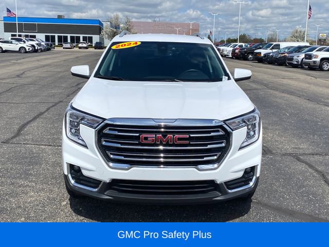 Certified 2024 GMC Terrain SLT w/ LPO, Floor Liner Package AWD/4WD image 2