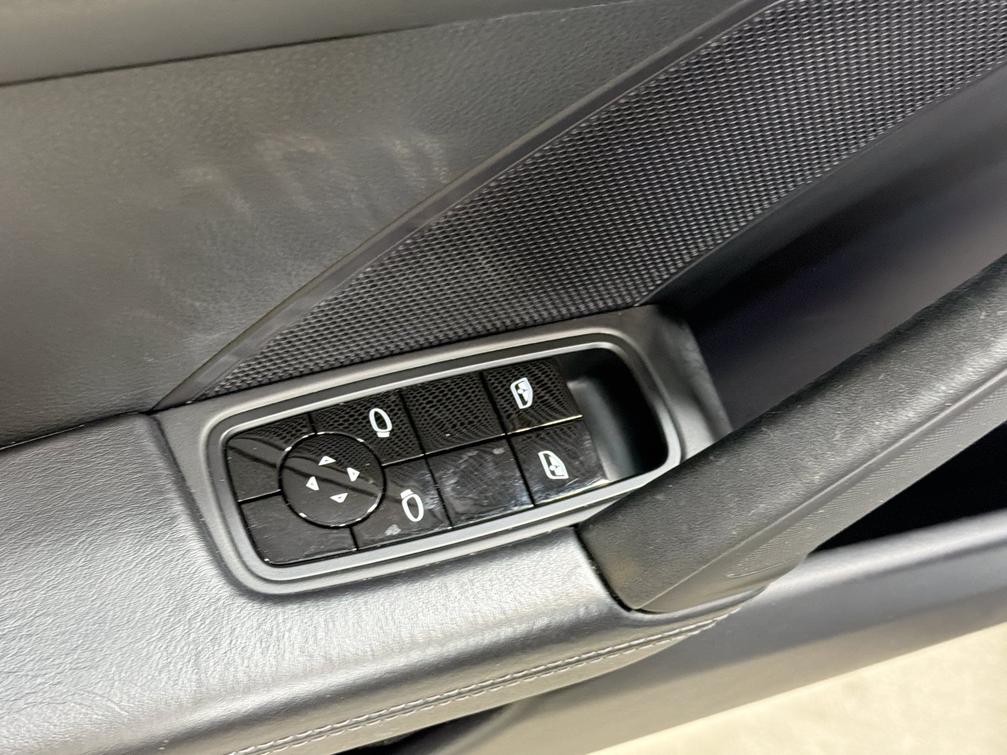 Certified 2020 Porsche 911 Carrera S RWD image 21