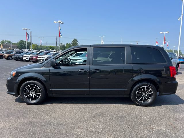 Used 2015 Dodge Grand Caravan SE w/ Quick Order Package 29E SE FWD image 4