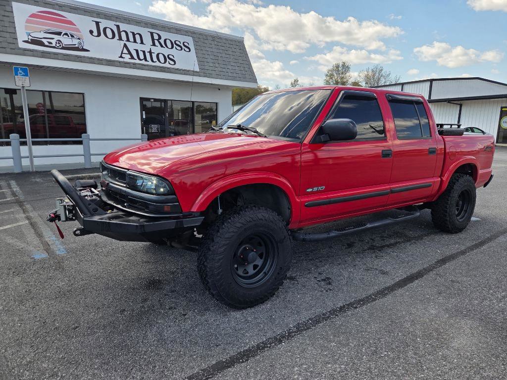 Used 2001 Chevrolet S10 Pickup LS AWD/4WD image 2