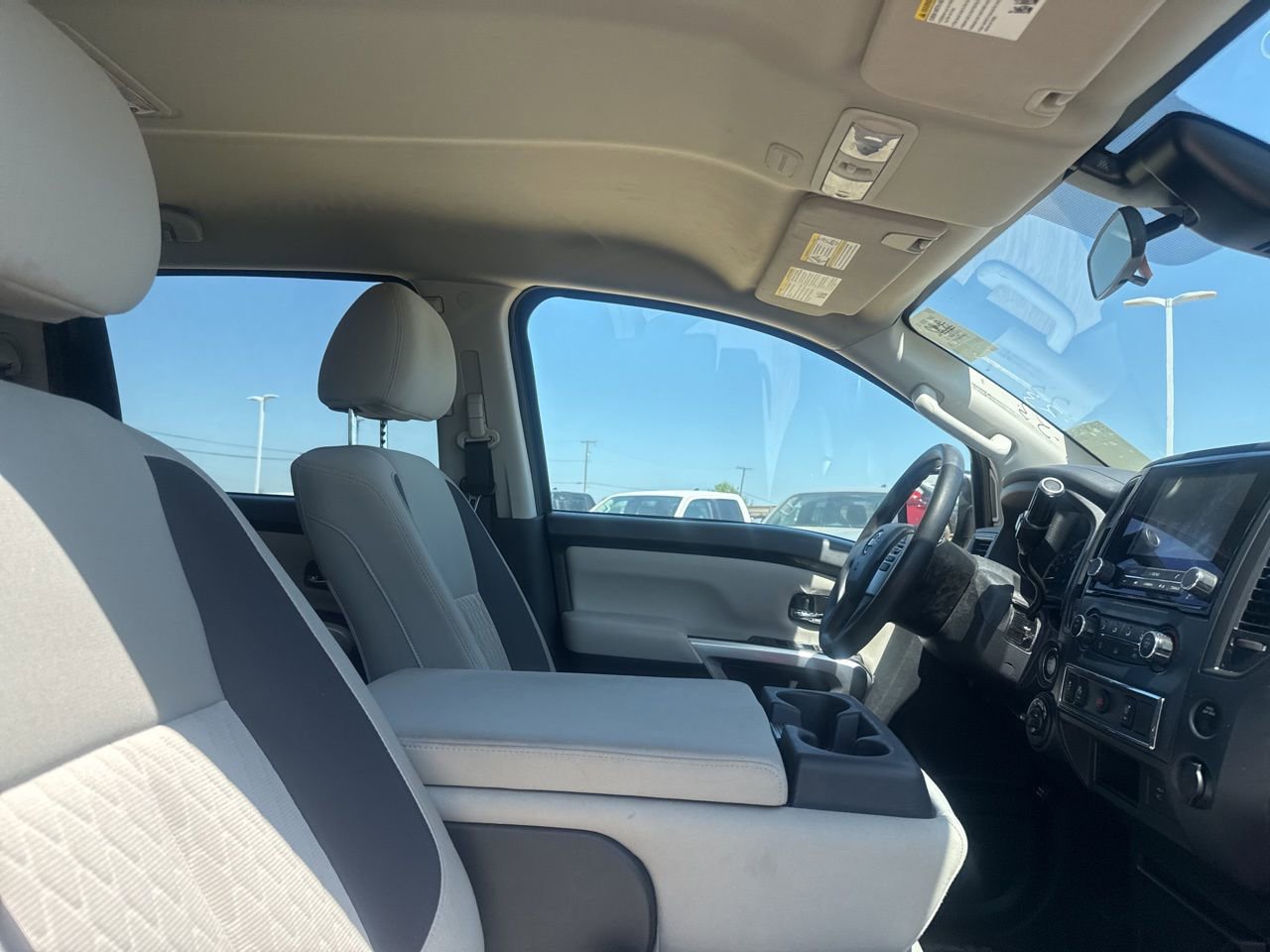 Certified 2024 Nissan Titan SV image 25