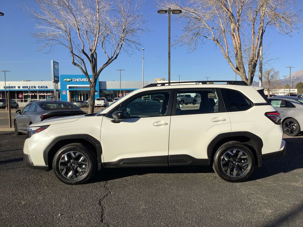 Certified 2025 Subaru Forester image 27