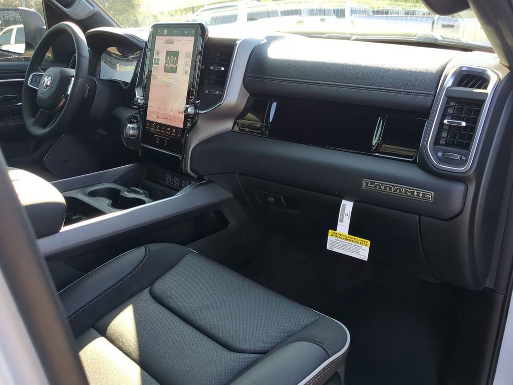New 2026 RAM 1500 Laramie w/ Night Edition image 32
