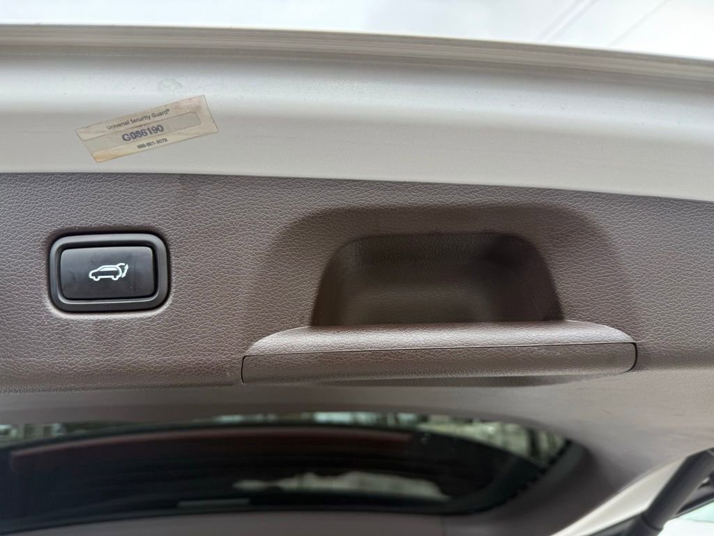 Used 2021 Hyundai Palisade Calligraphy w/ Winter Package image 12