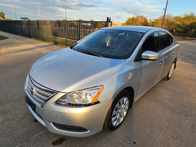 Used 2015 Nissan Sentra S image 1