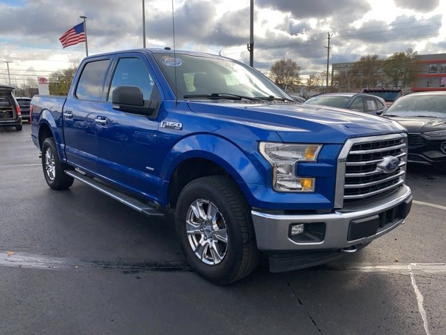 Certified 2017 Ford F150 XLT w/ Equipment Group 302A Luxury image 3