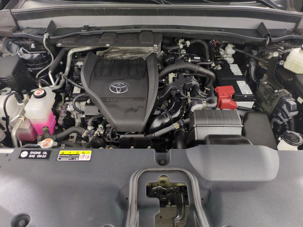 Used 2024 Toyota Grand Highlander XLE image 21