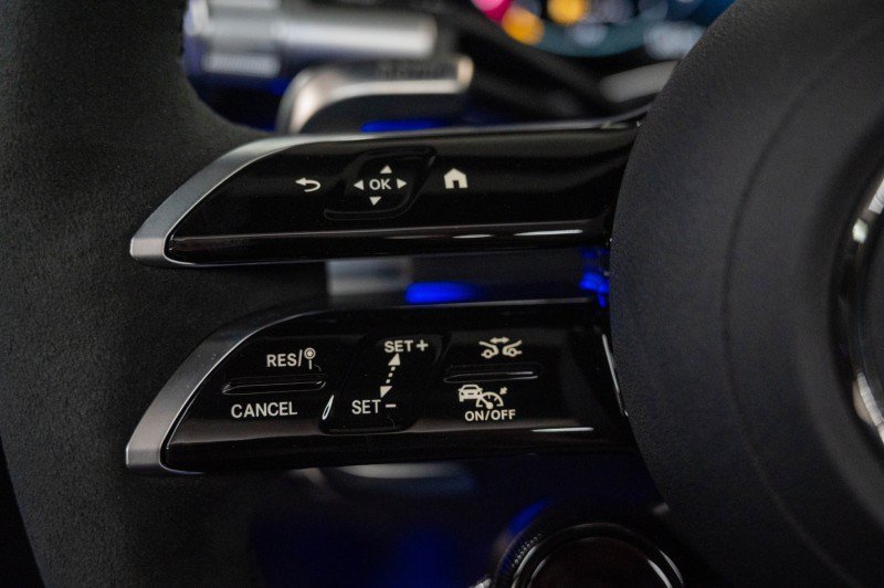 New 2026 Mercedes-Benz SL 63 AMG S e Performance 4MATIC image 25