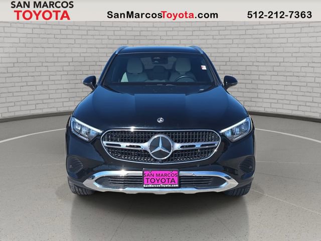 Used 2024 Mercedes-Benz GLC 300 4MATIC image 2