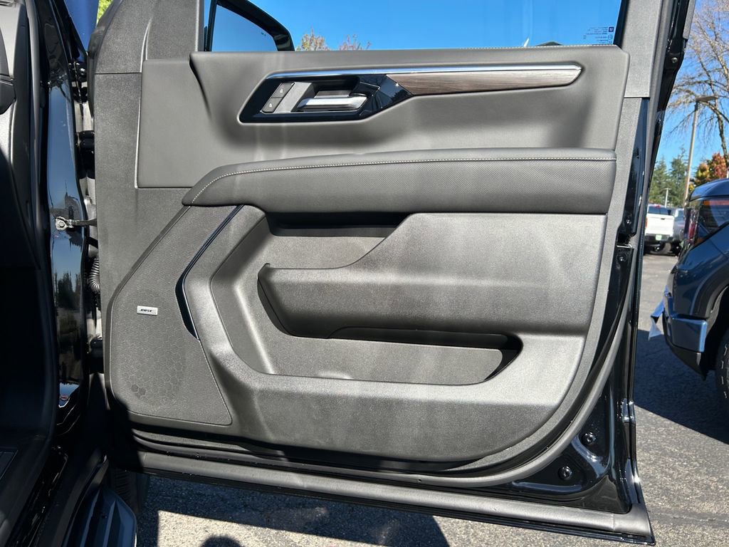New 2026 Chevrolet Tahoe Premier image 25