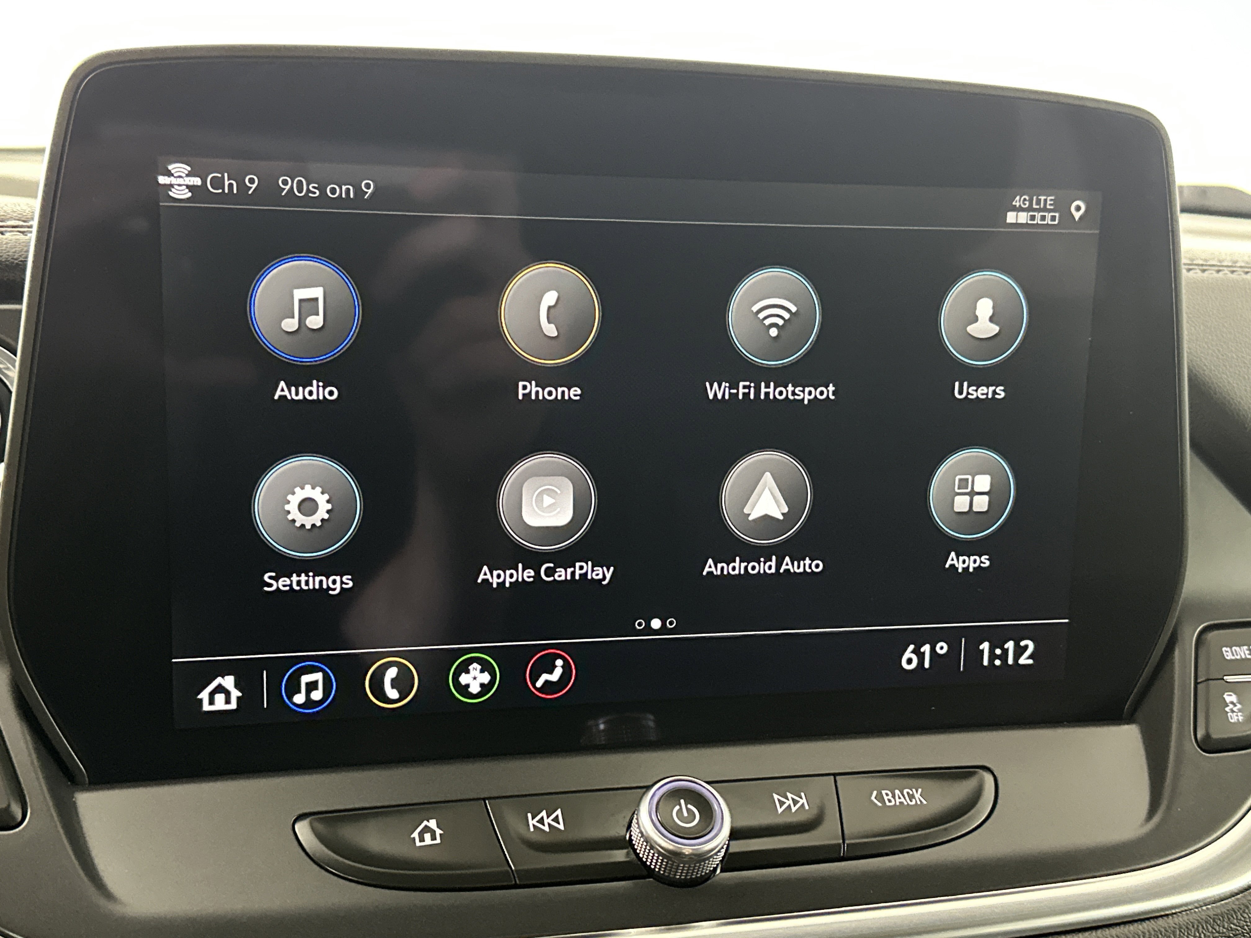 Used 2024 Chevrolet Blazer LT w/ Convenience Package FWD image 17