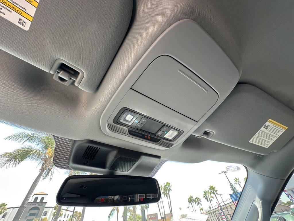 Used 2024 Ford F150 Lightning Flash AWD/4WD image 25