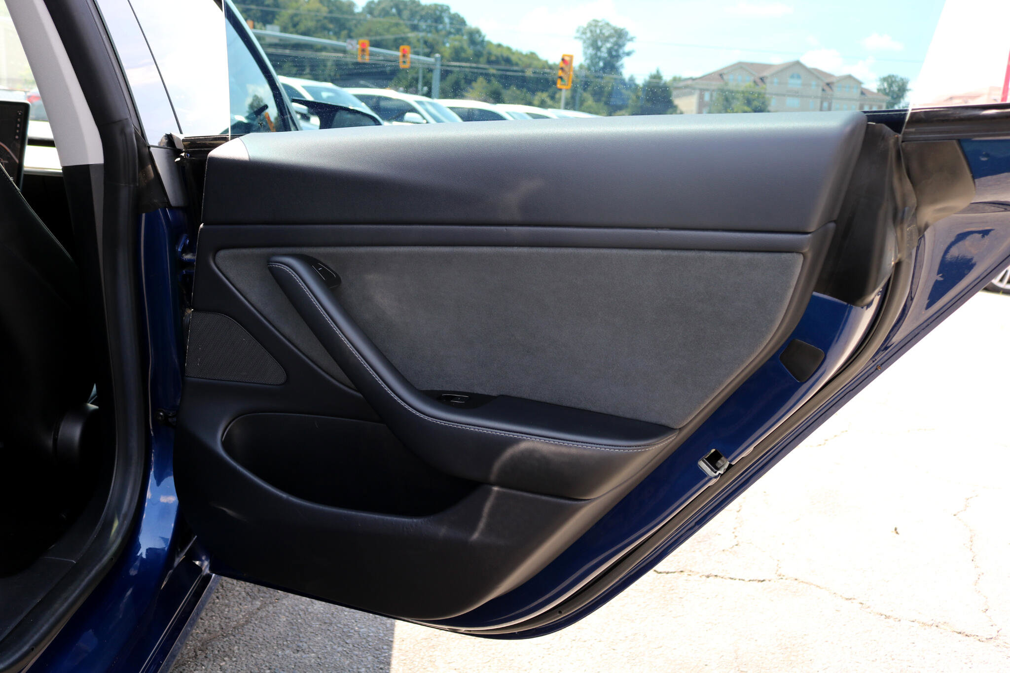 Used 2019 Tesla Model 3 Performance image 30