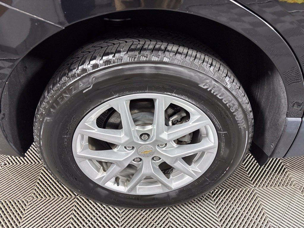 Certified 2023 Chevrolet Equinox LT AWD/4WD image 13