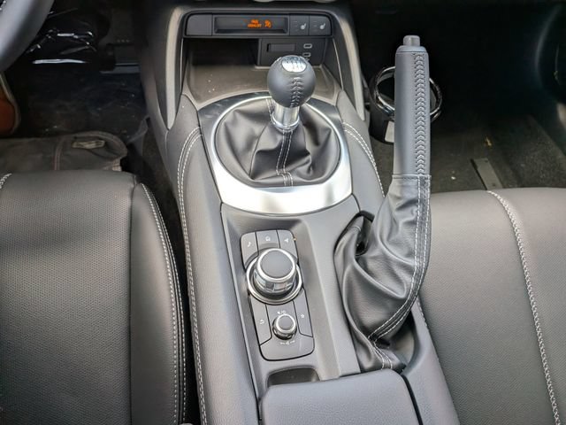 New 2026 MAZDA MX-5 Miata Sport RWD image 17