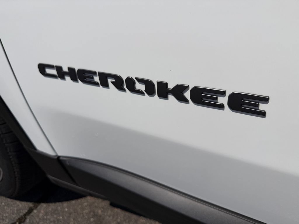 Used 2026 Jeep Cherokee Overland w/ Advanced Pro Tech Group AWD/4WD image 26