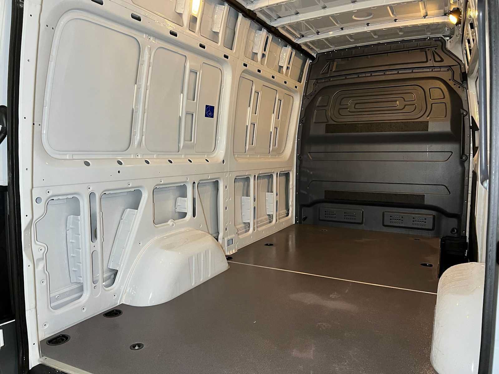 Used 2026 Mercedes-Benz Sprinter 2500 image 20