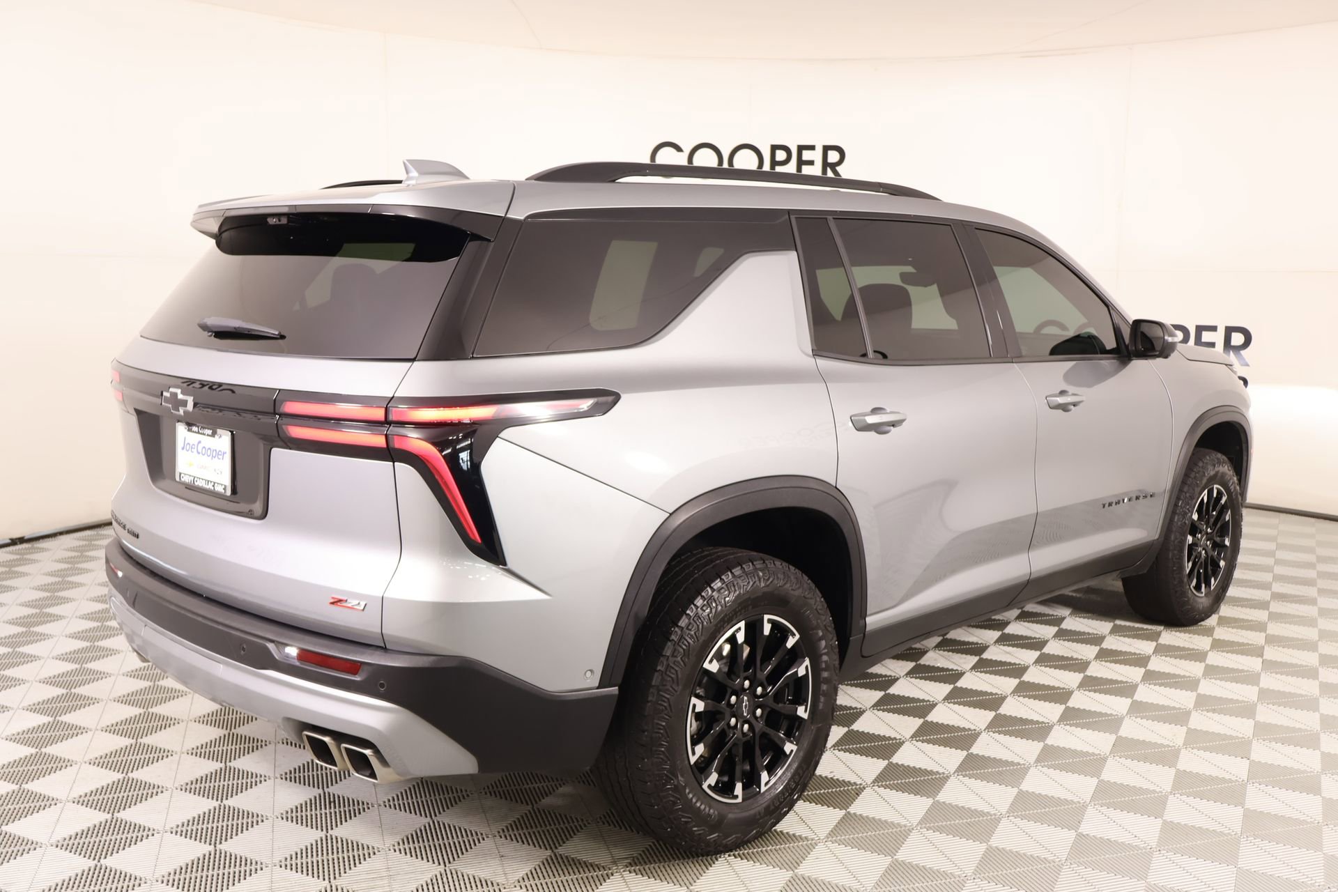 Used 2024 Chevrolet Traverse Z71 w/ Enhanced Driving Package image 21