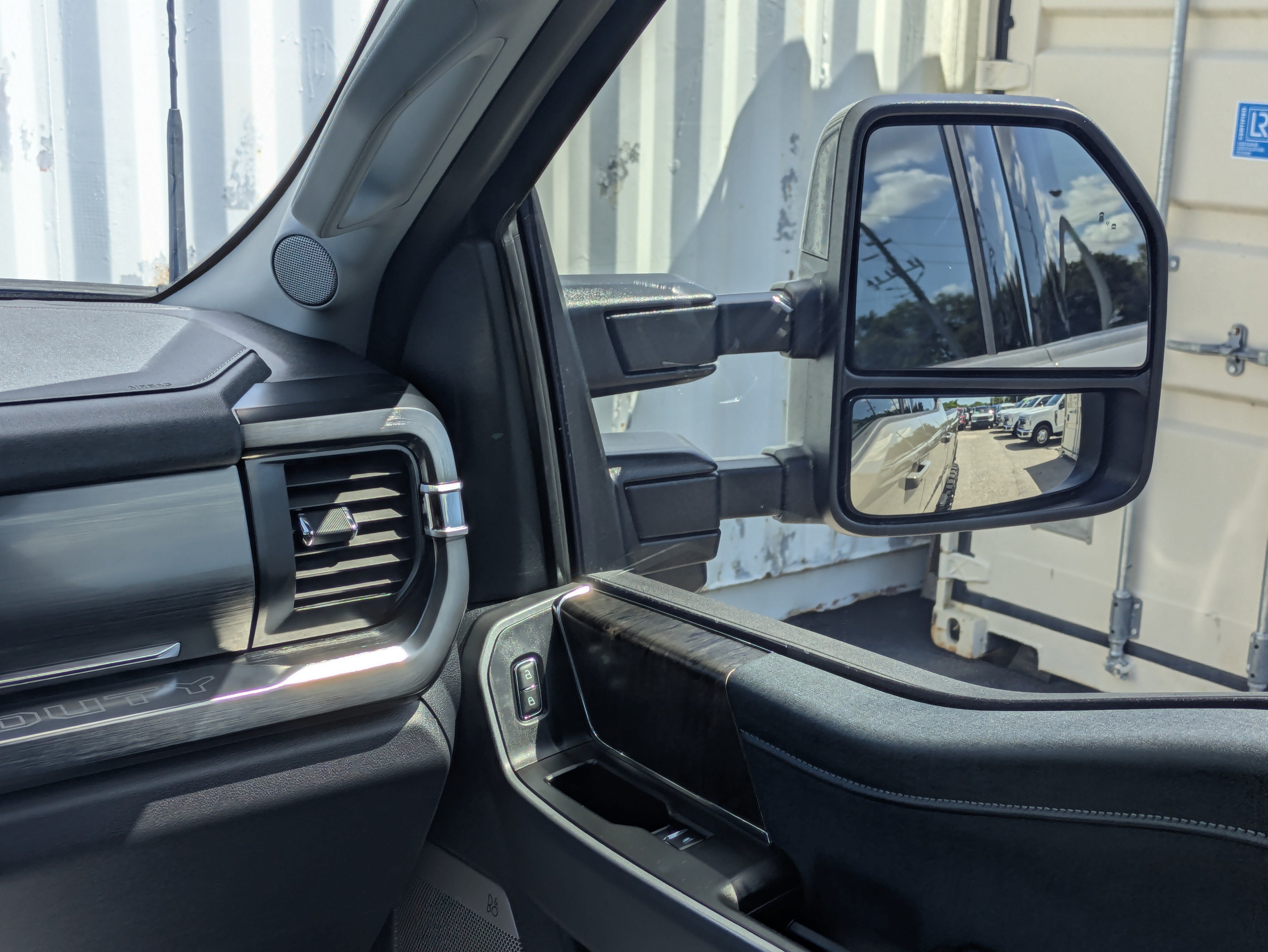 Used 2026 Ford F250 Lariat w/ Lariat Ultimate Package AWD/4WD image 53