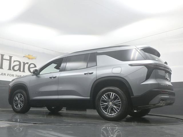 New 2026 Chevrolet Traverse LT w/ Driver Confidence Package AWD/4WD image 34