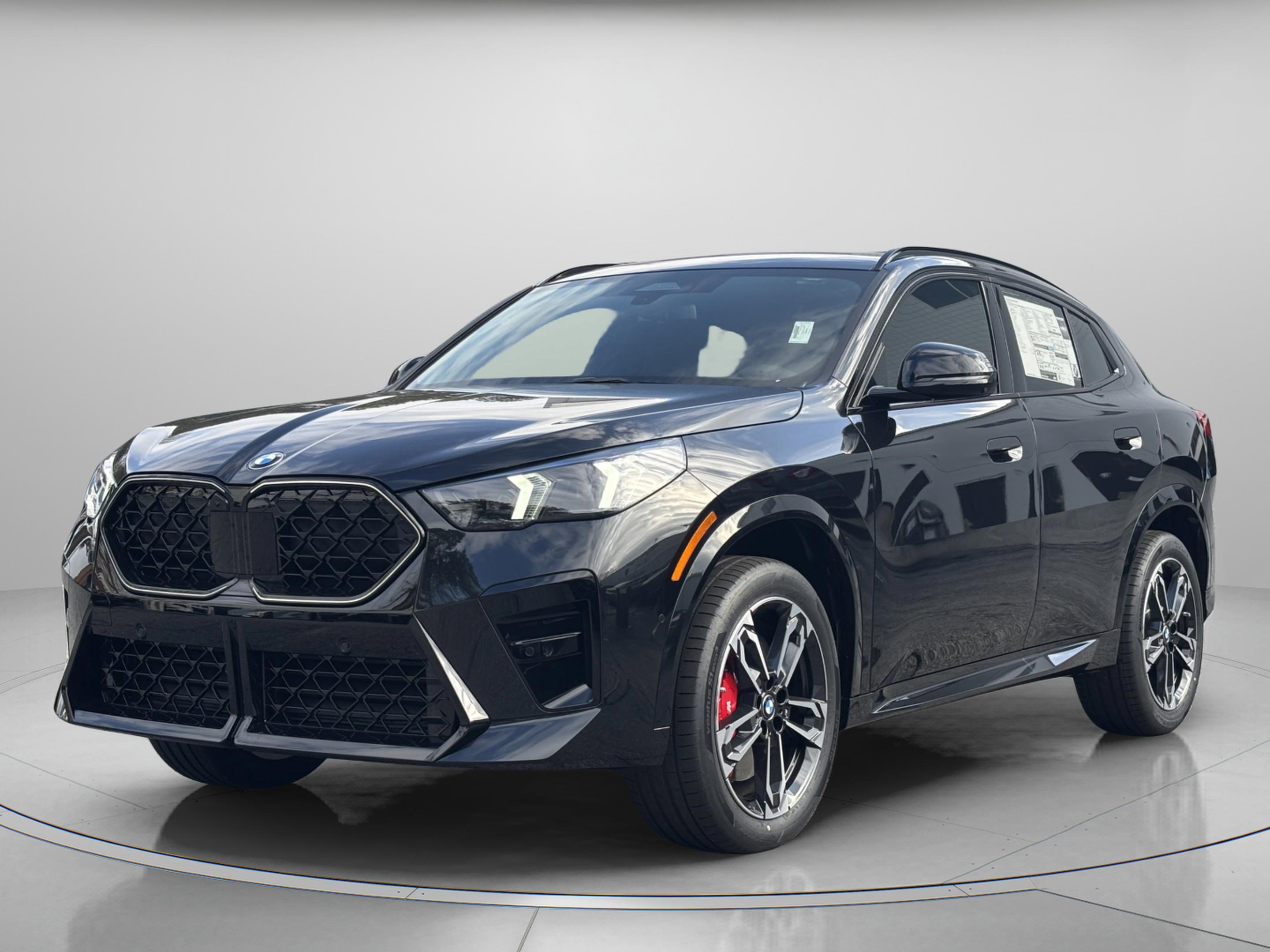 Used 2026 BMW X2 xDrive28i w/ Technology Package AWD/4WD image 2