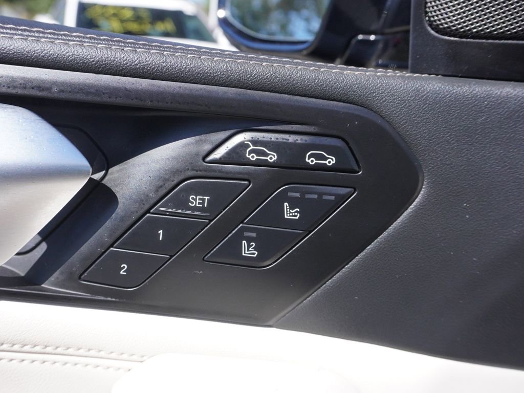 Used 2024 BMW X6 xDrive40i w/ Executive Package AWD/4WD image 40