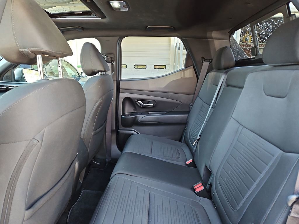 Used 2022 Hyundai Santa Cruz SEL Premium image 28