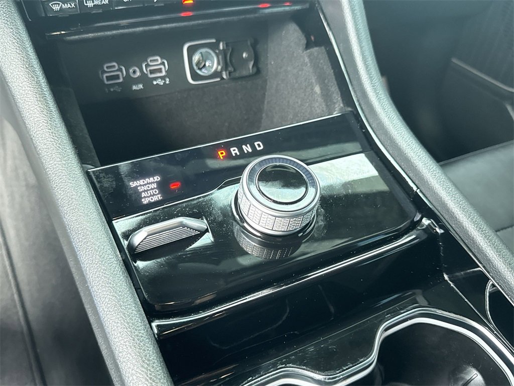 Used 2022 Jeep Grand Cherokee Limited image 25