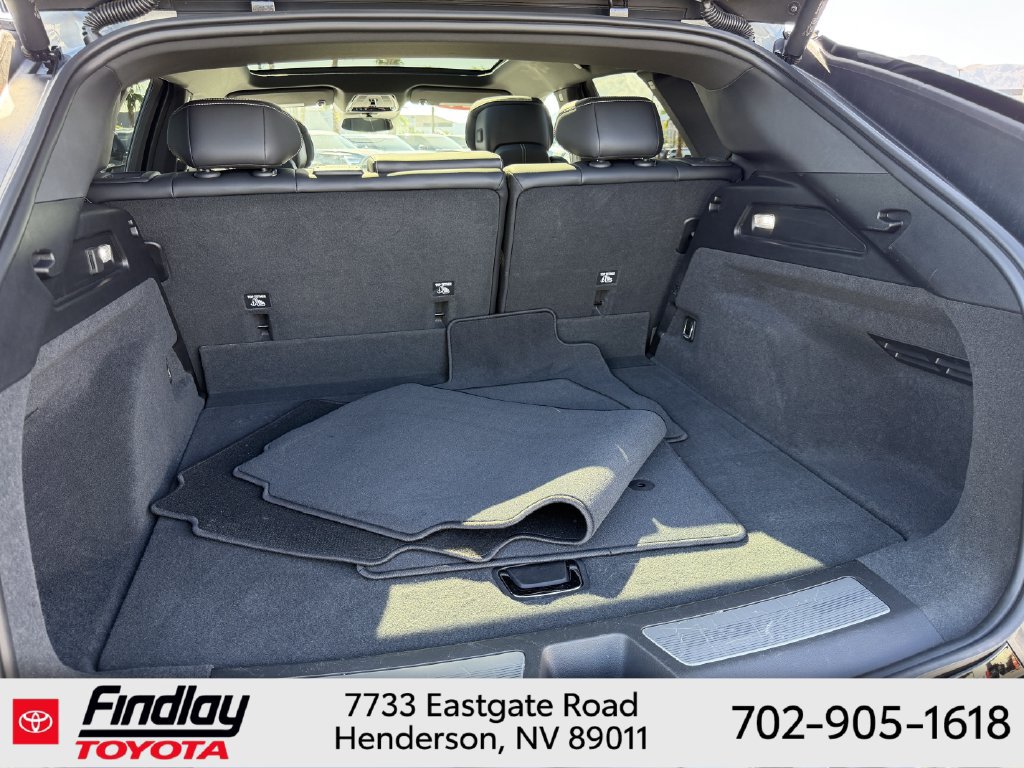 Used 2024 Cadillac Lyriq Sport AWD/4WD image 18