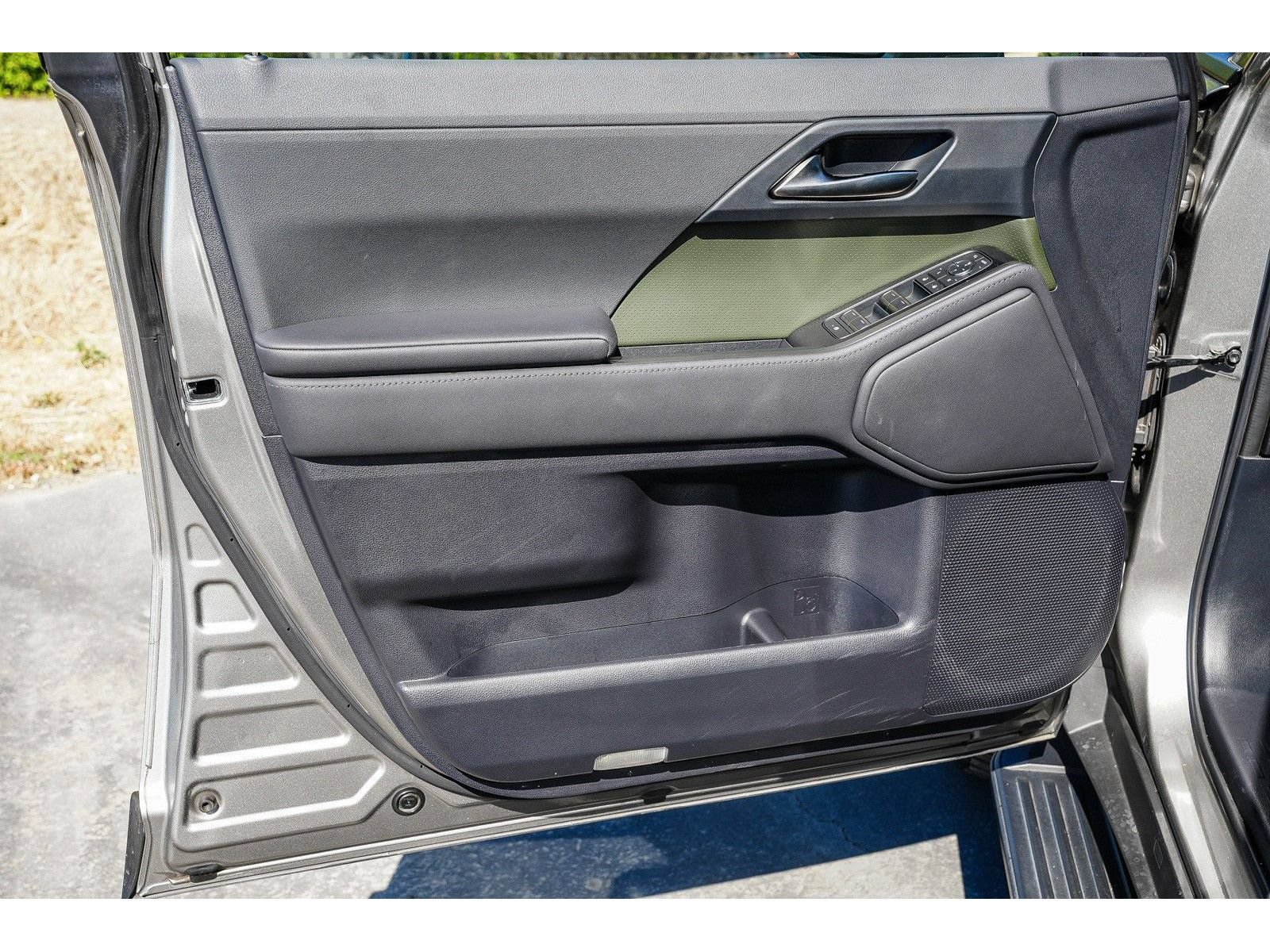 Used 2024 Lexus GX 550 AWD/4WD image 19