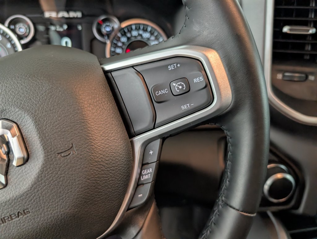 Used 2024 RAM 1500 Big Horn AWD/4WD image 17