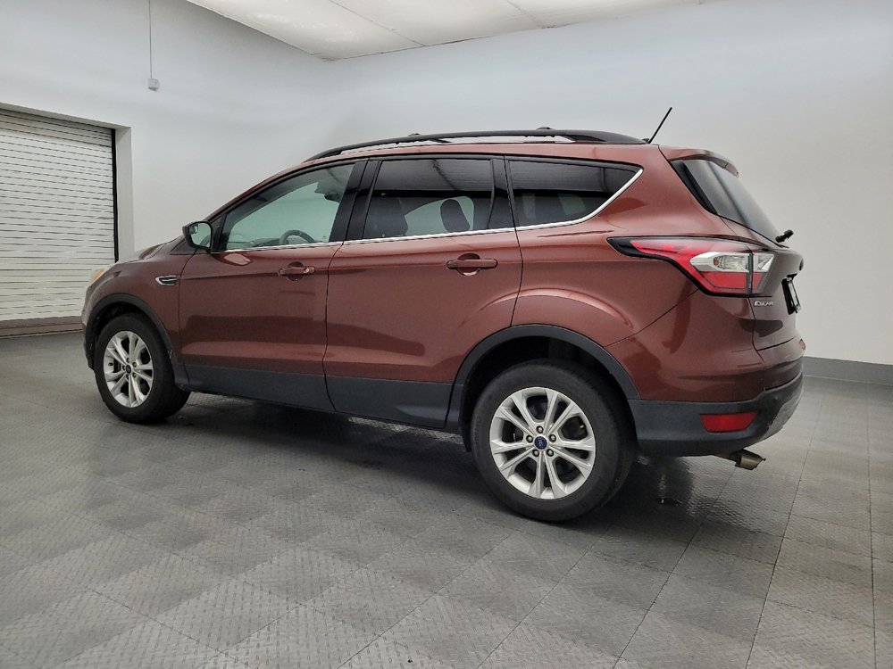 Used 2018 Ford Escape SE w/ SE Sync 3 Package image 3
