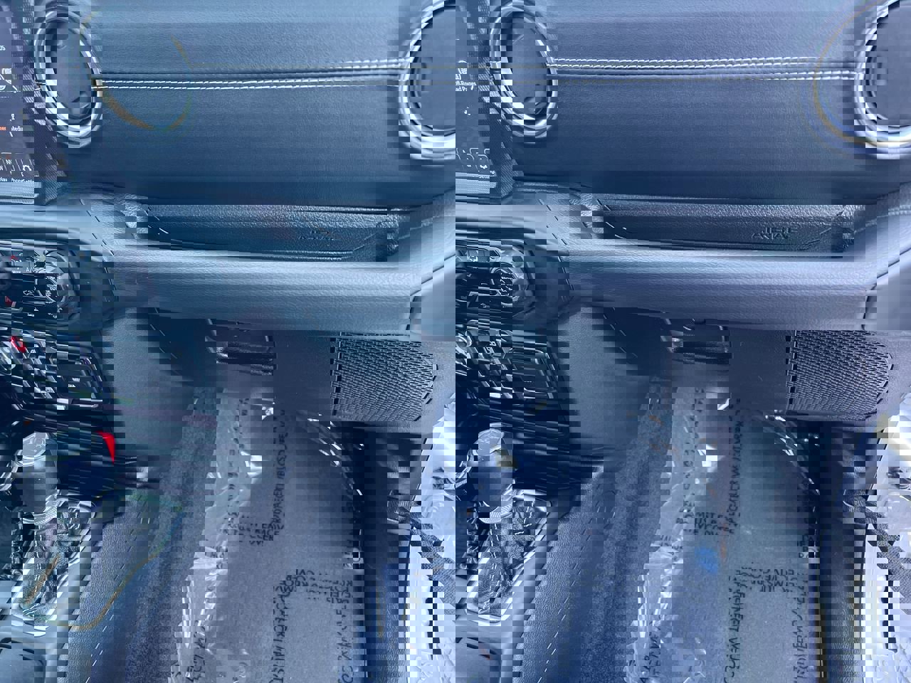 Used 2022 Jeep Gladiator Overland w/ Popular Equipment Package image 32