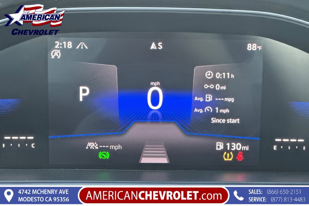 Used 2025 Volkswagen Jetta SE FWD image 34