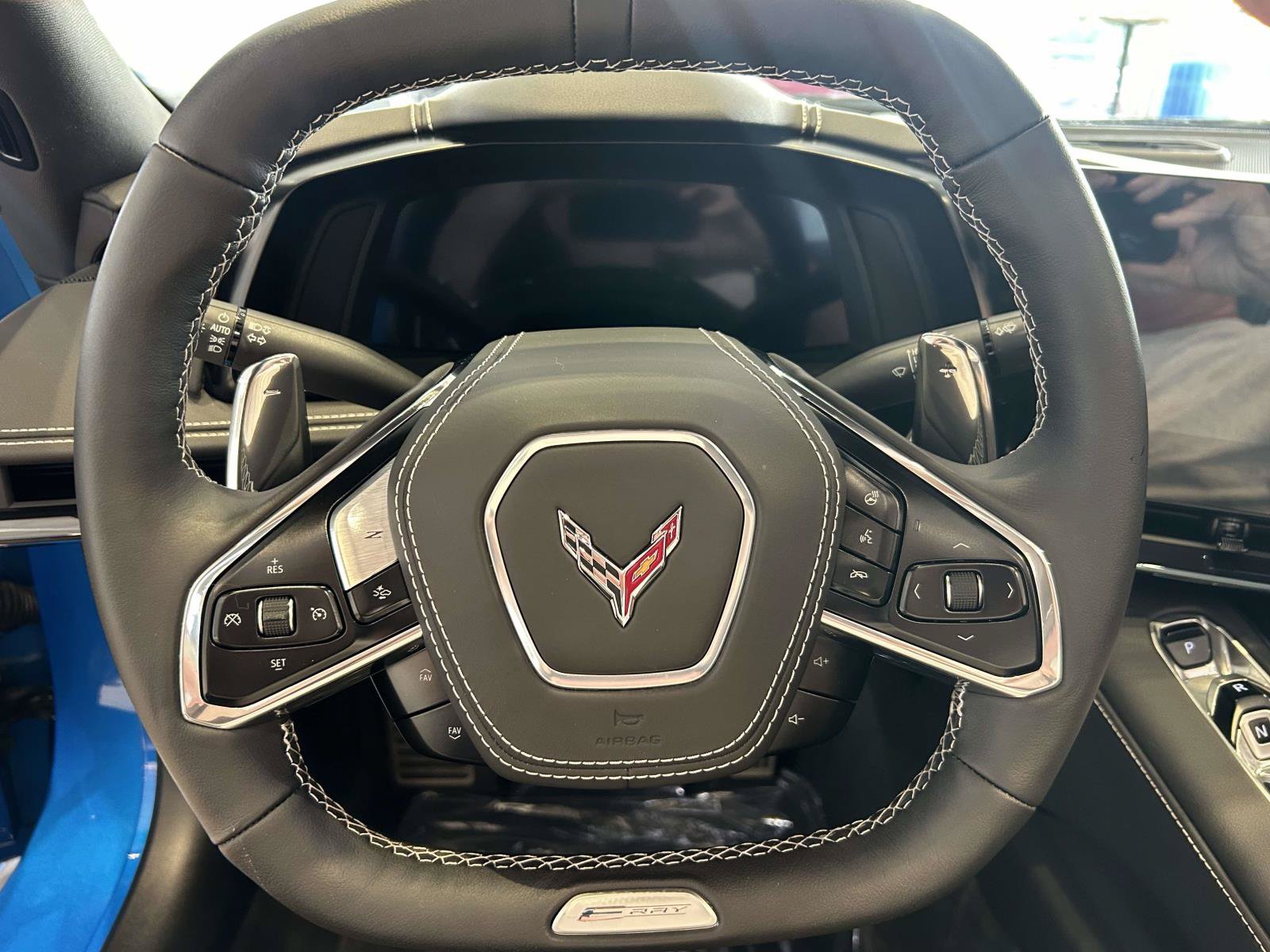 Used 2025 Chevrolet Corvette E-Ray w/ Stealth Interior Trim Package AWD/4WD image 20