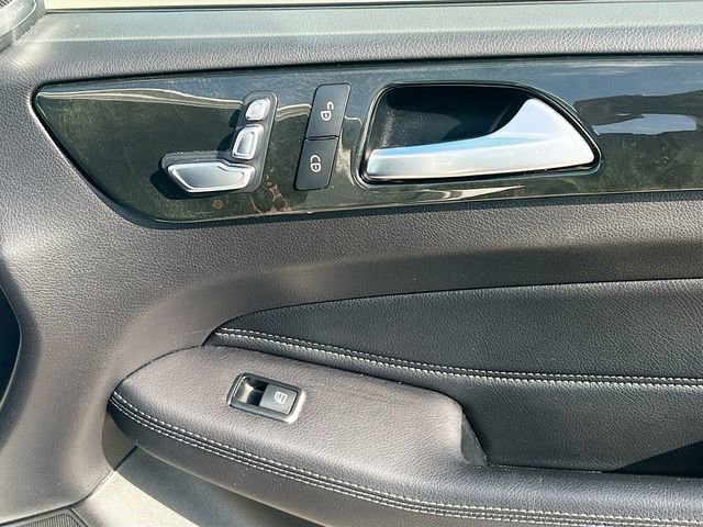 Used 2018 Mercedes-Benz GLE 350 4MATIC image 32