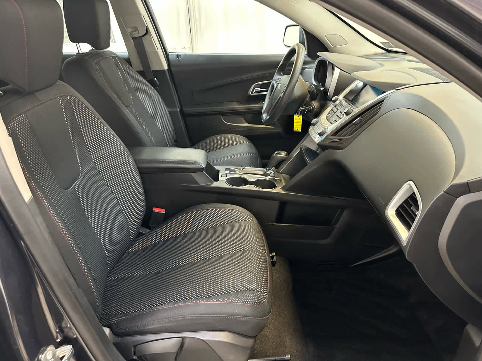 Used 2016 Chevrolet Equinox LS AWD/4WD image 18