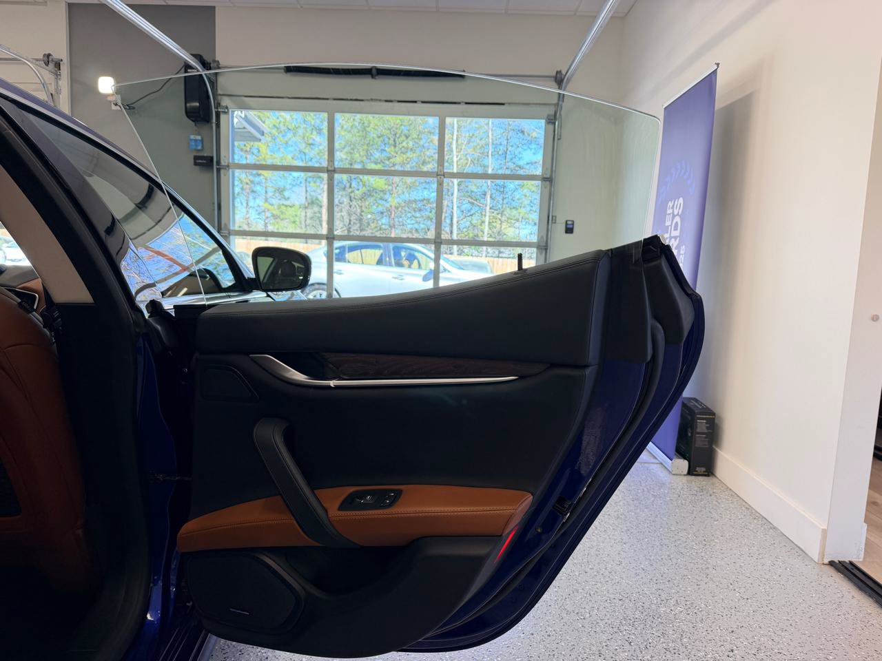 Used 2017 Maserati Ghibli S RWD image 33
