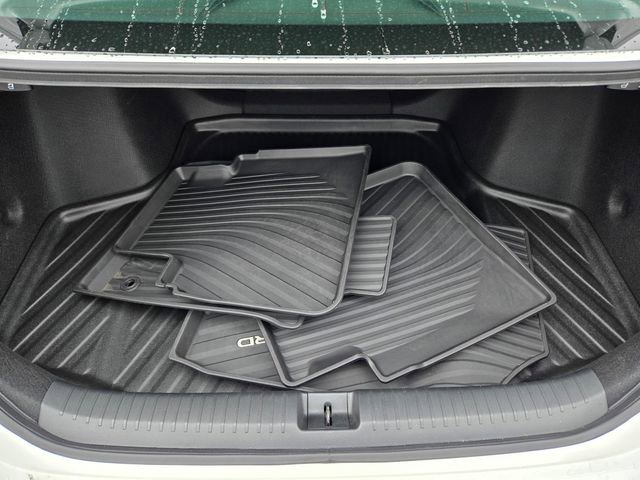 Certified 2025 Honda Accord Touring image 9