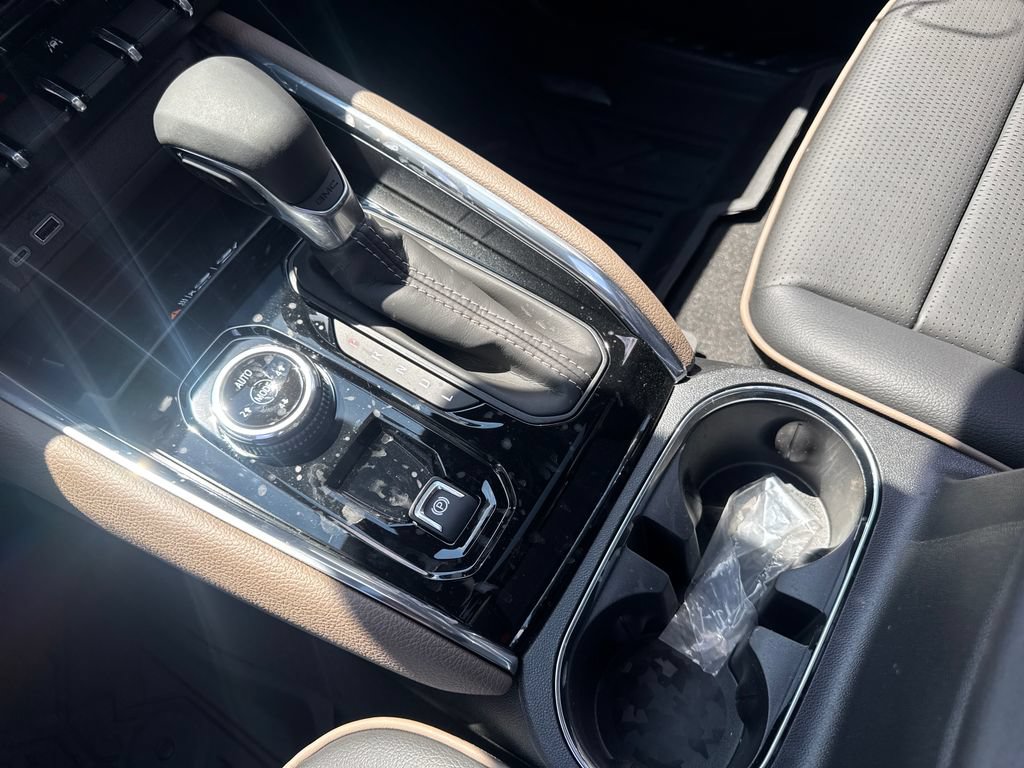 New 2026 GMC Canyon Denali AWD/4WD image 13