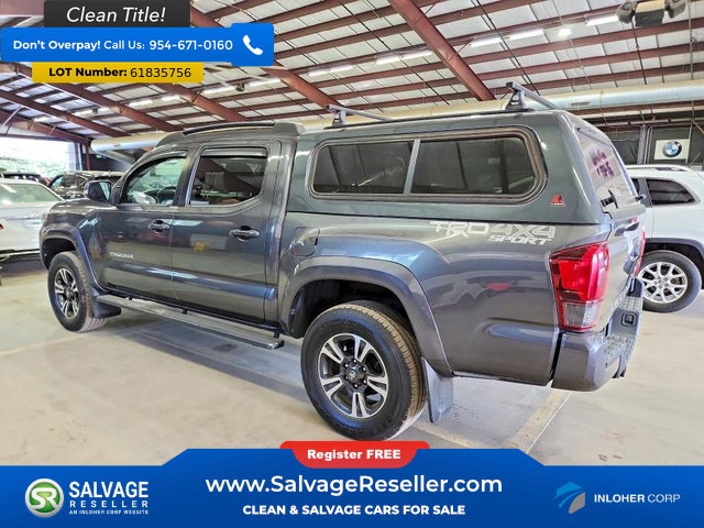 Used 2019 Toyota Tacoma TRD Sport AWD/4WD image 3
