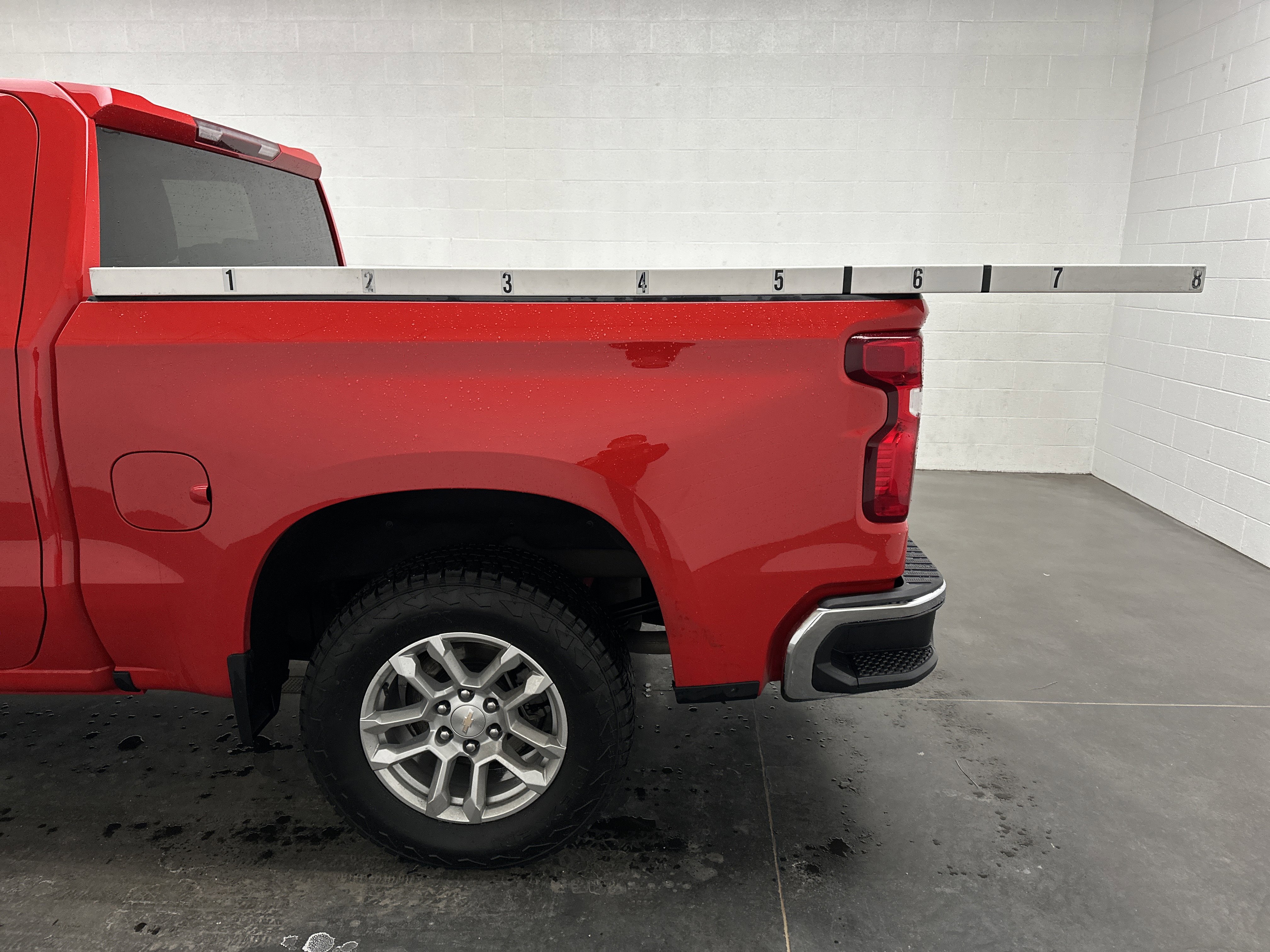 Used 2023 Chevrolet Silverado 1500 LT image 5